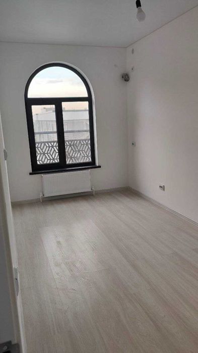 СРОЧНО 3ком новая квартира - 70 000у.е(888