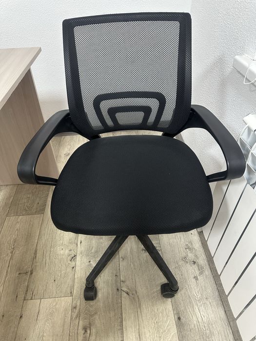 Офисный стульчик