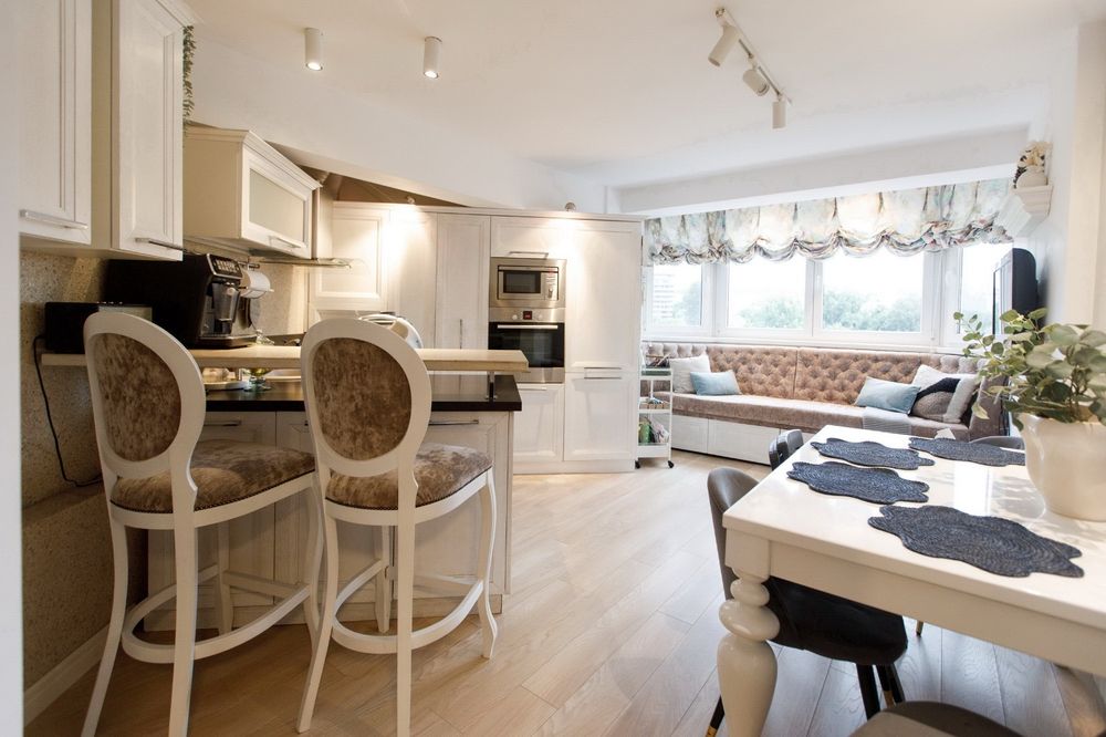 Vand divan lemn alb cu 4 sertare tapisat catifea si / sau  2 scaune de