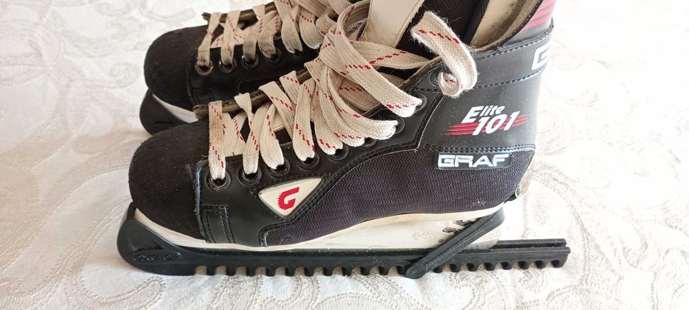 Детски зимни кънки