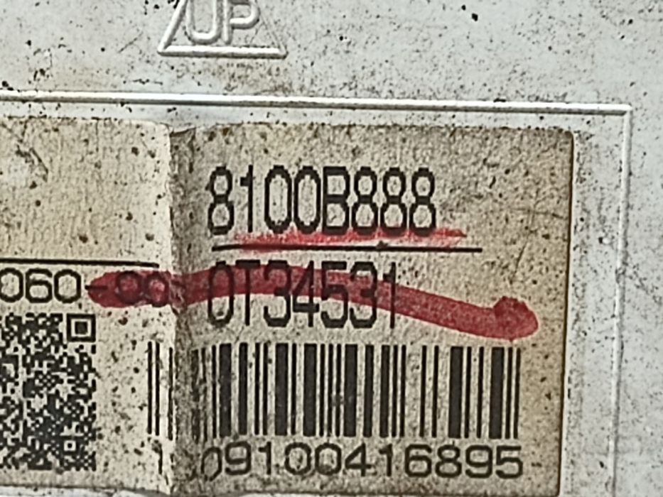 Ceasuri bord 8100b888 Mitsubishi Outlander 3 (facelift) (2014 - 2016)