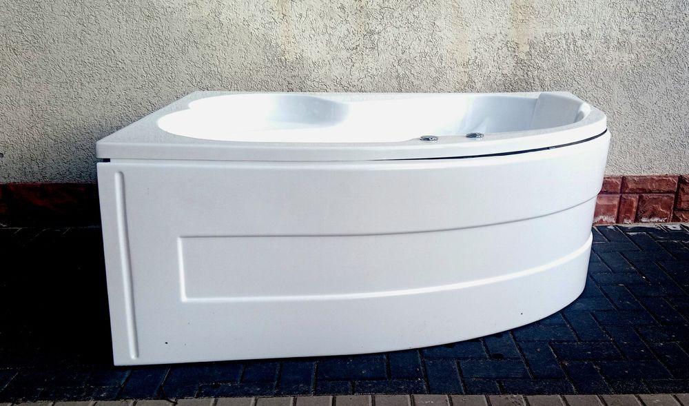 Vând cada cu hidromasaj și jacuzzi