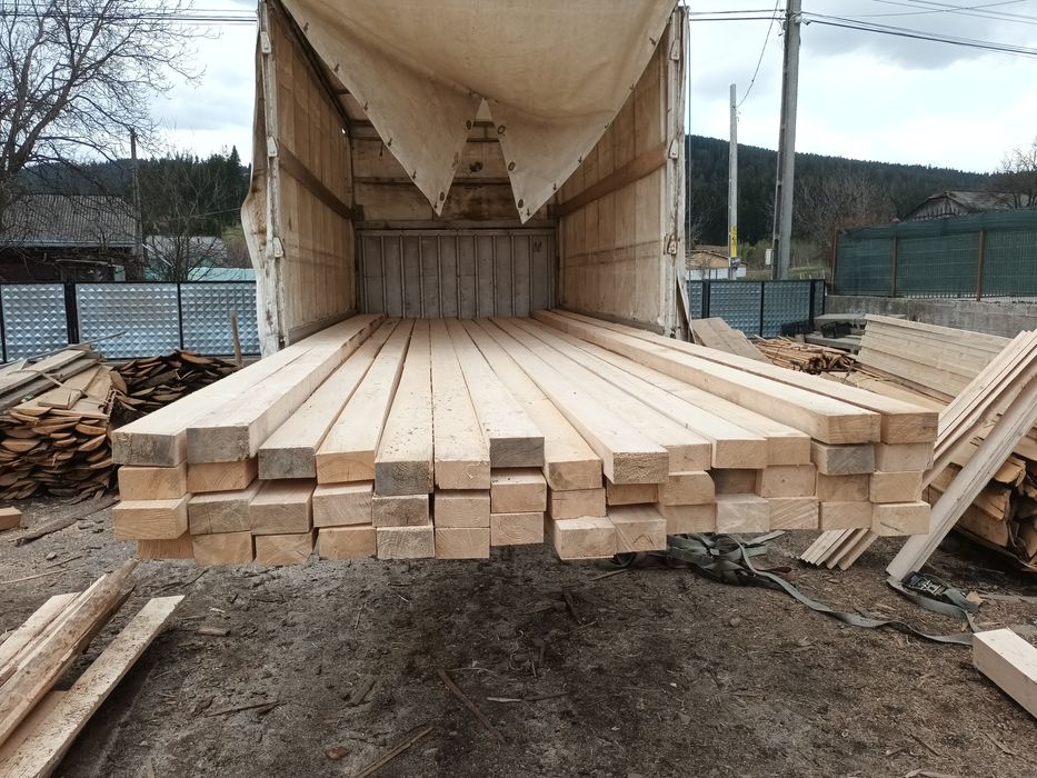 Vând cherestea rășinoase