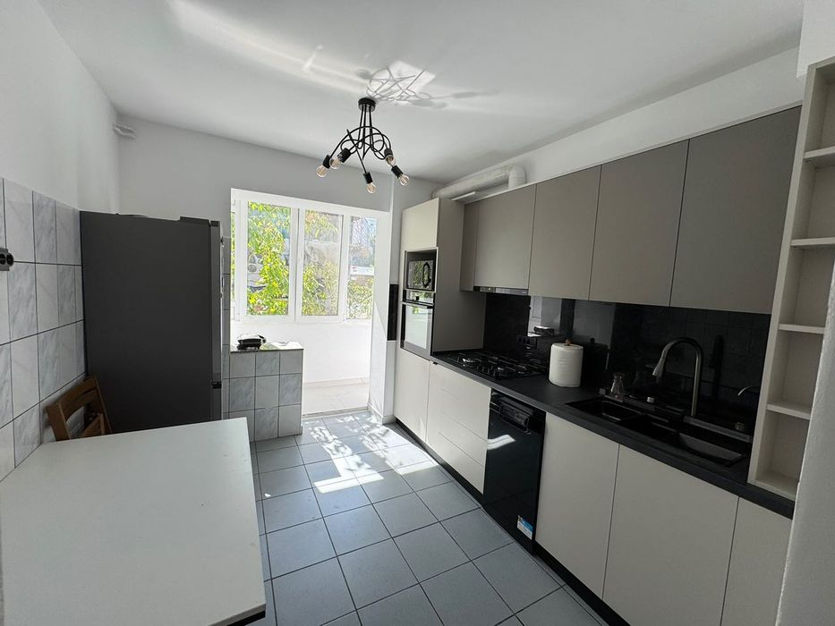 Apartament 3 camere Auchan Vitan Sector3