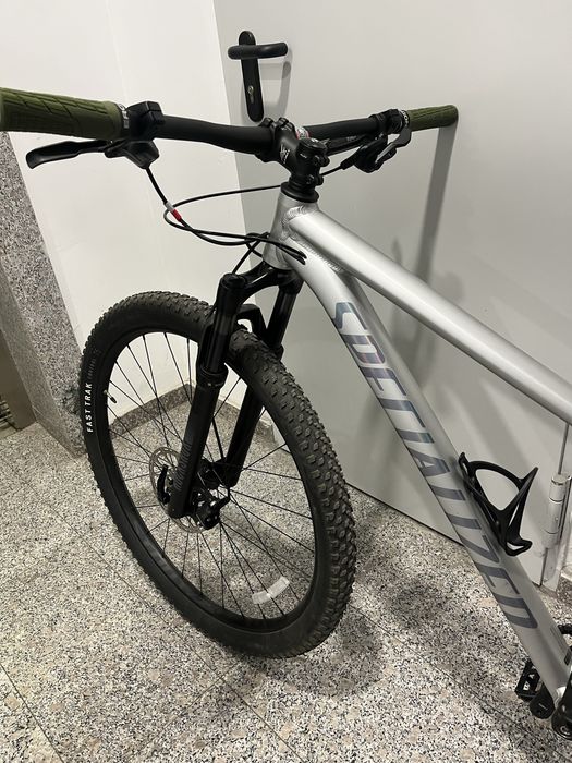 Велосипед Specialized Еxpert 29 M размер - Като нов !!