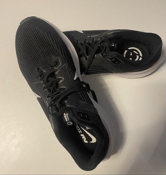 Adidasi nike pegasus