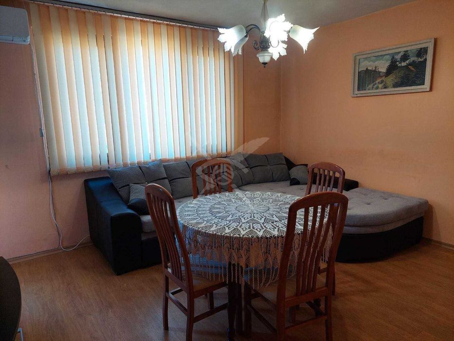 Продава се Двустаен апартамент в Бургас, Лазур - 70 кв.м за 1856 €/кв.м - Снимка #1