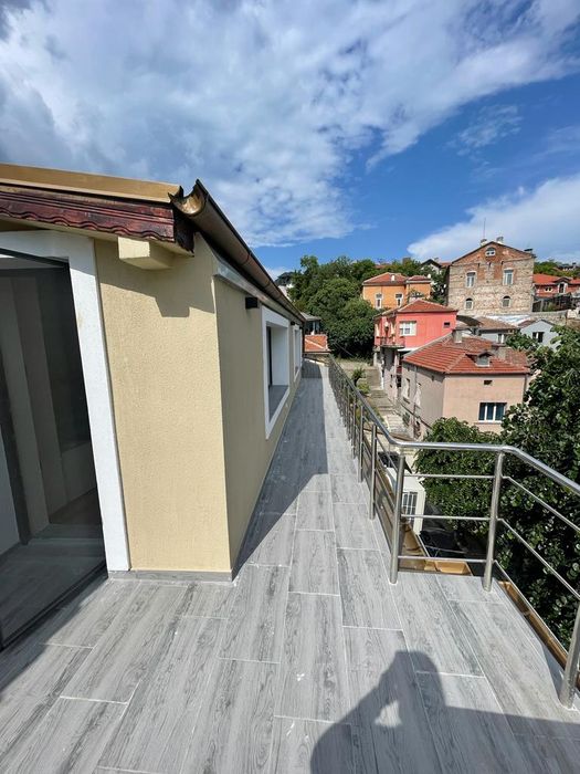 Дава се под наем Къща в Пловдив, Център - 450 кв.м за 2800 € - Снимка #15