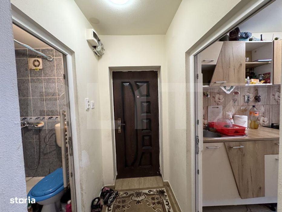 Garsoniera 23 mp, zona Varsaturi