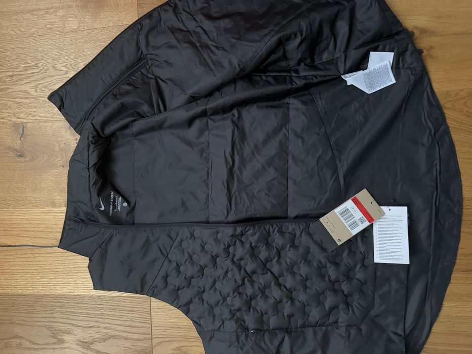 Vesta pentru alergare Nike Therma-Fit dama