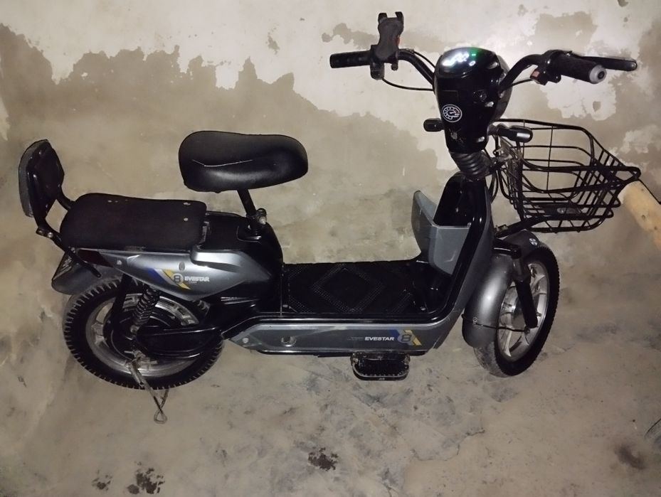 Benzinli skuterga abmen