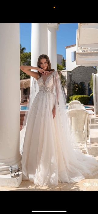 Rochie de  mireasa cu trena