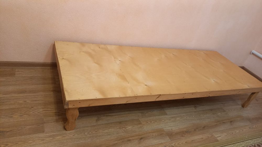 Жер үстелдер сатылады