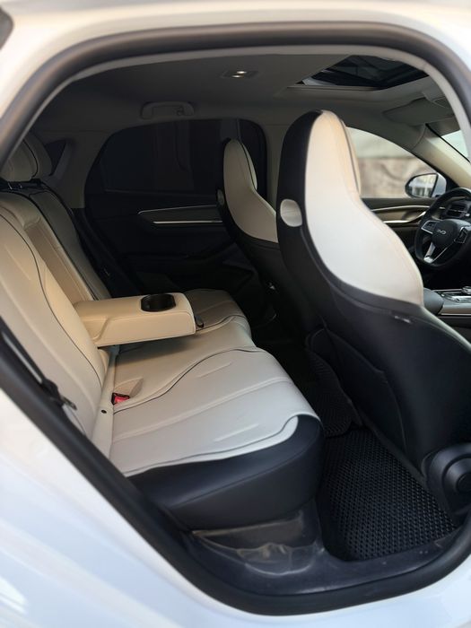 BYD CHAZOR 2024Yil GYBRIT 2-pozitsiya Full Luyk bor Avto kredit 1.250$