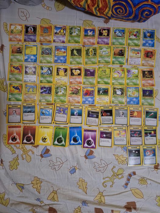 Cartonașe Pokemon