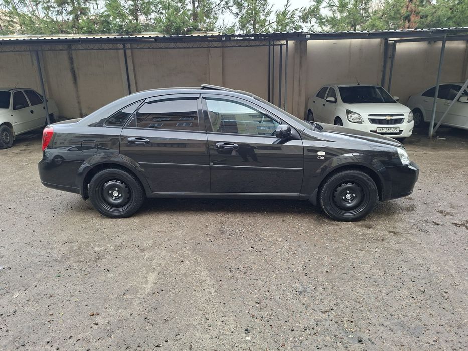 Продаётся Машина Ласетти