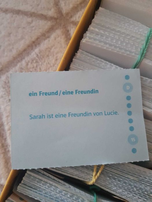 2 seturi cartonase limba franceza/ limba germana (Découvertes 1 & 2)