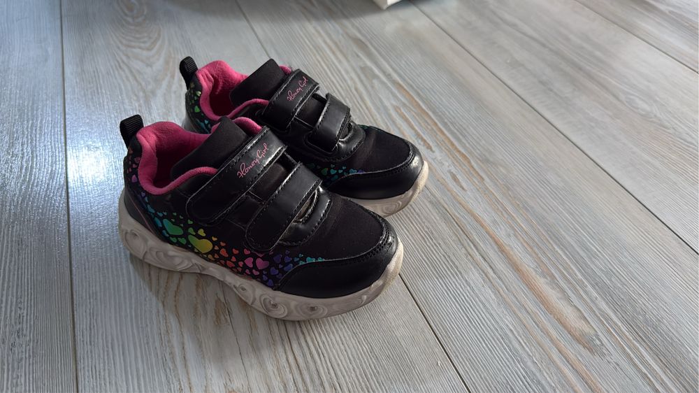 Продам детский обувь б/у