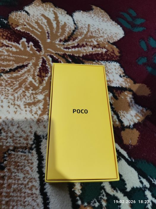 Poco f3 8/256 сатылады