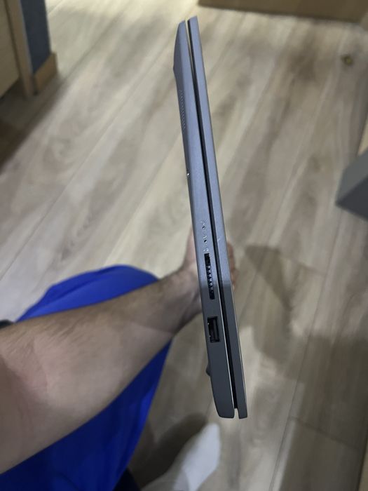 Laptop LENOVO + tastatura si mouse, IdeaPad 1 15IJL7, Intel Celeron N4500, 15.6" HD, 8GB RAM, Intel UHD Graphics, +tastatura si mouse