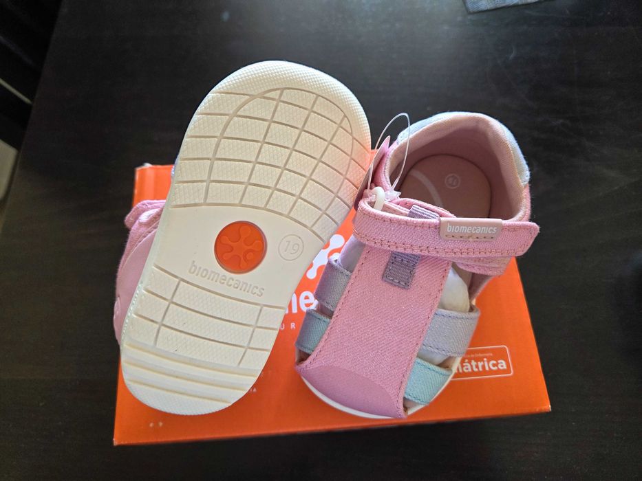 Сандали Biomecanics 19 номер