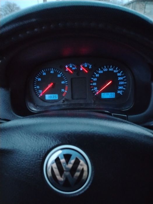 Голф 4 .1.6 бензин16V.