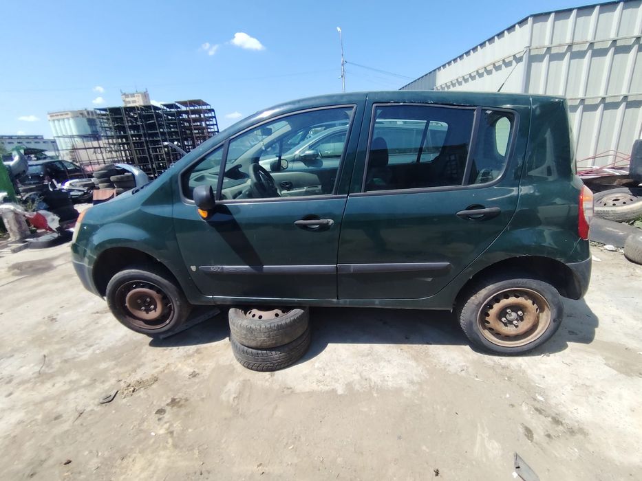 Oglinda stanga Renault Modus 2004 1.2 MT (75 hp)