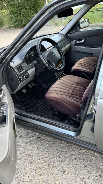 Чехол вшитый на приору 1