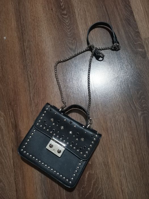 Дамска чанта Bershka