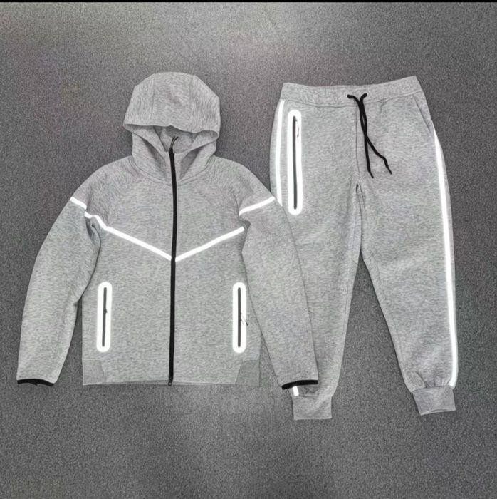 Nike tech fleece