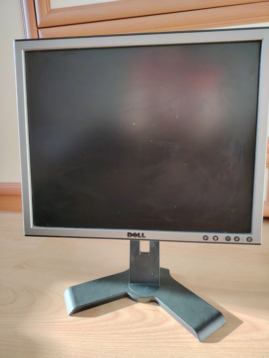 Монитор Dell Professional P190S