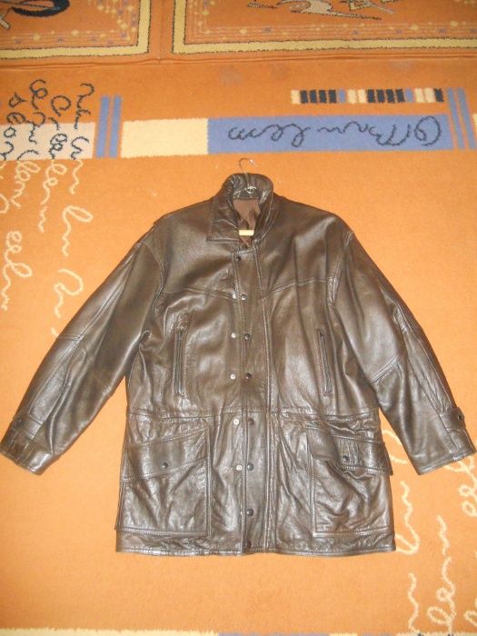 Geacă din piele naturală marca IPM Târgu Mureș®, nouă, lungă, de iarnă