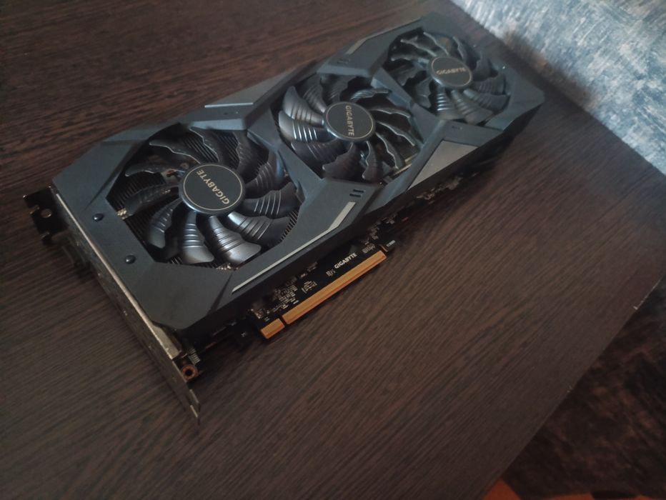 Видеокарта - RX 5700XT