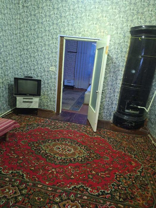 Аренда.2/1/1 Яшнабад рн.ул.Орзуманд.(Бывщ Шумилов гор)ц-300у.е.