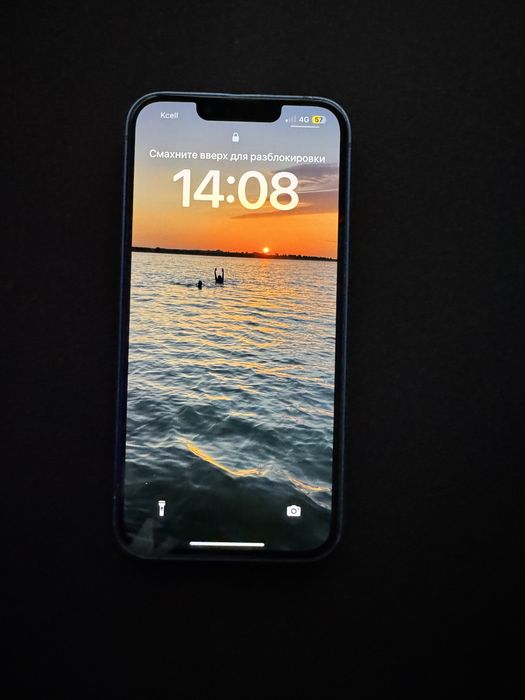 Айфон 13 в идиальном состояний