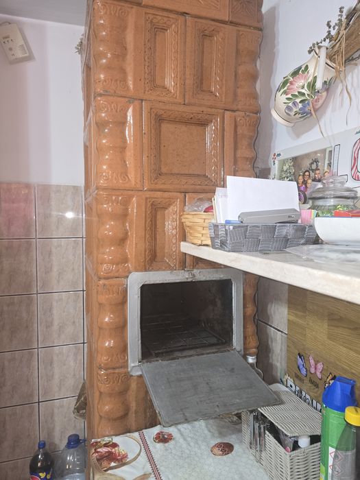 Teracotă de bucătărie cu cuptor