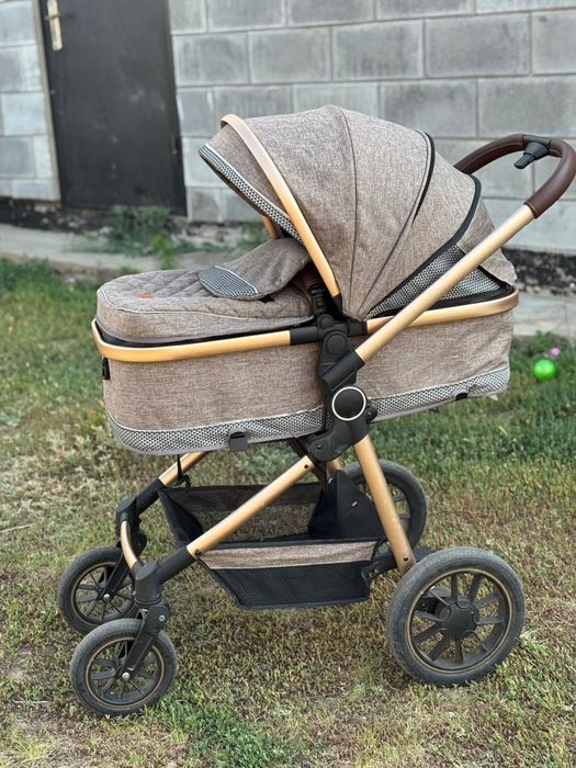 Коляска ining baby