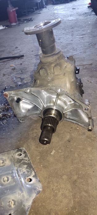 Раздатка за Nissan X trail t30 2.2dci 136к.с.