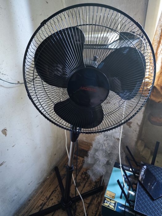 Вентилятор с пультом ARDESTO, новый