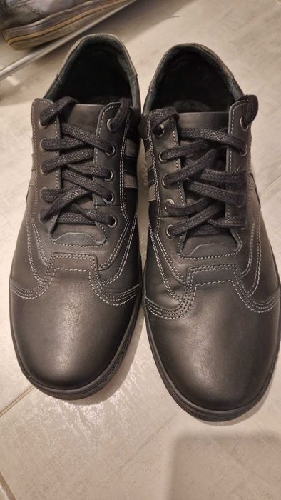 Нови обувки Lasocki 45 номер