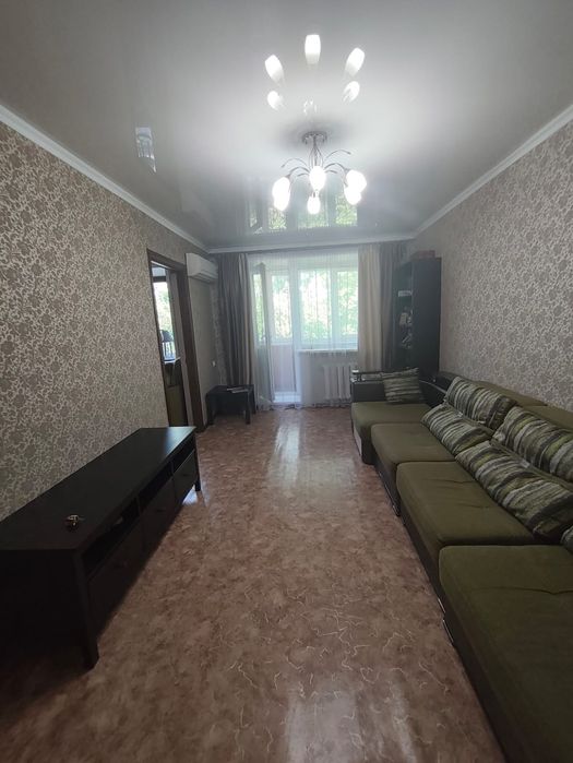 Продам 3 комнатную квартиру