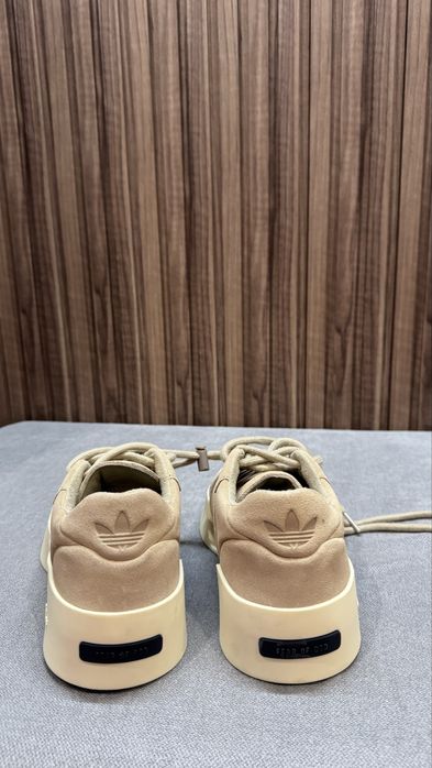 Маратонки Adidas