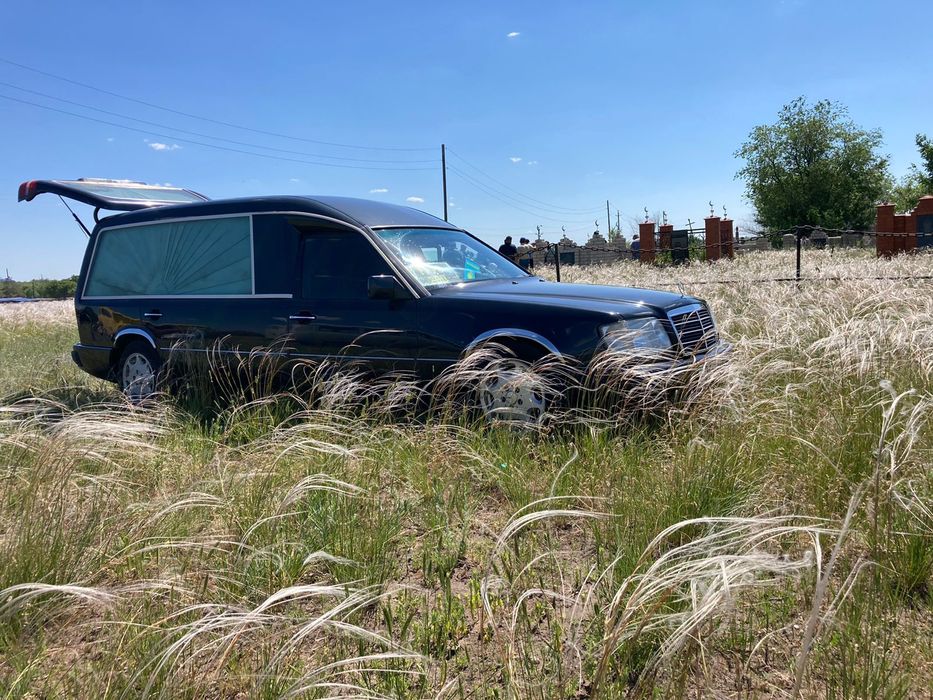 Услуги катафалка Ритуальные услуги