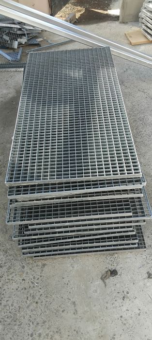 Grilaje zincate 64x140cm