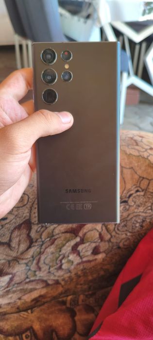 Продам Самсунг s22 ultra
