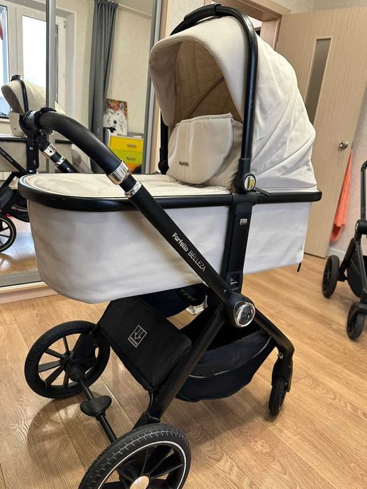 Детская коляска 3 в1