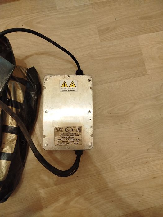 Зарядно TCE NEOS 24V 10A за батерии - GEL, Acid, AGM, Lit
