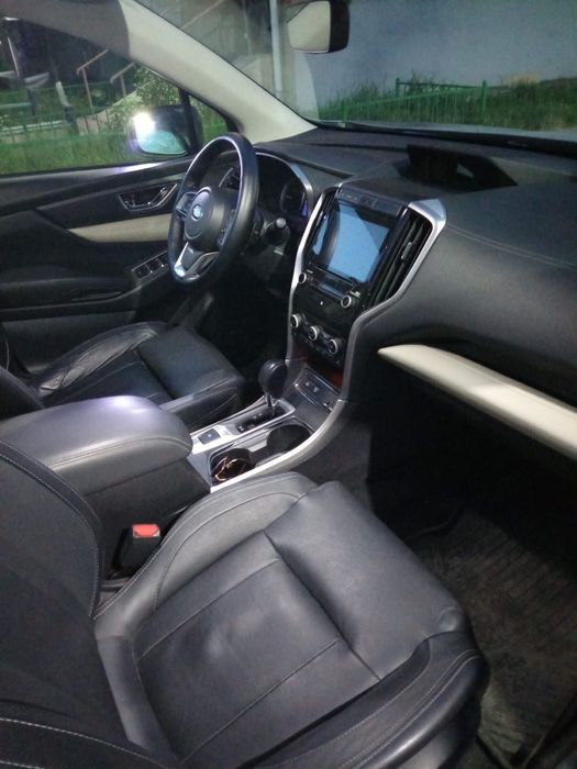 Subaru Ascent, кроссовер