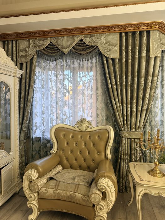 Шторыв комплекте с тюлями