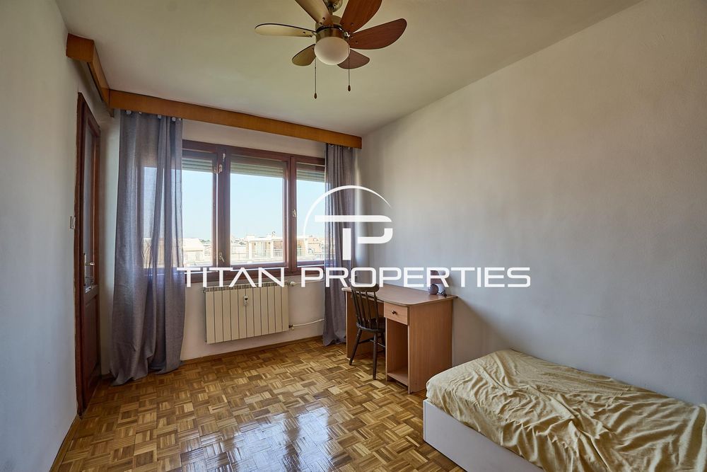 Дава се под наем Многостаен апартамент в Пловдив, Кършияка - 120 кв.м за 600 € - Снимка #4